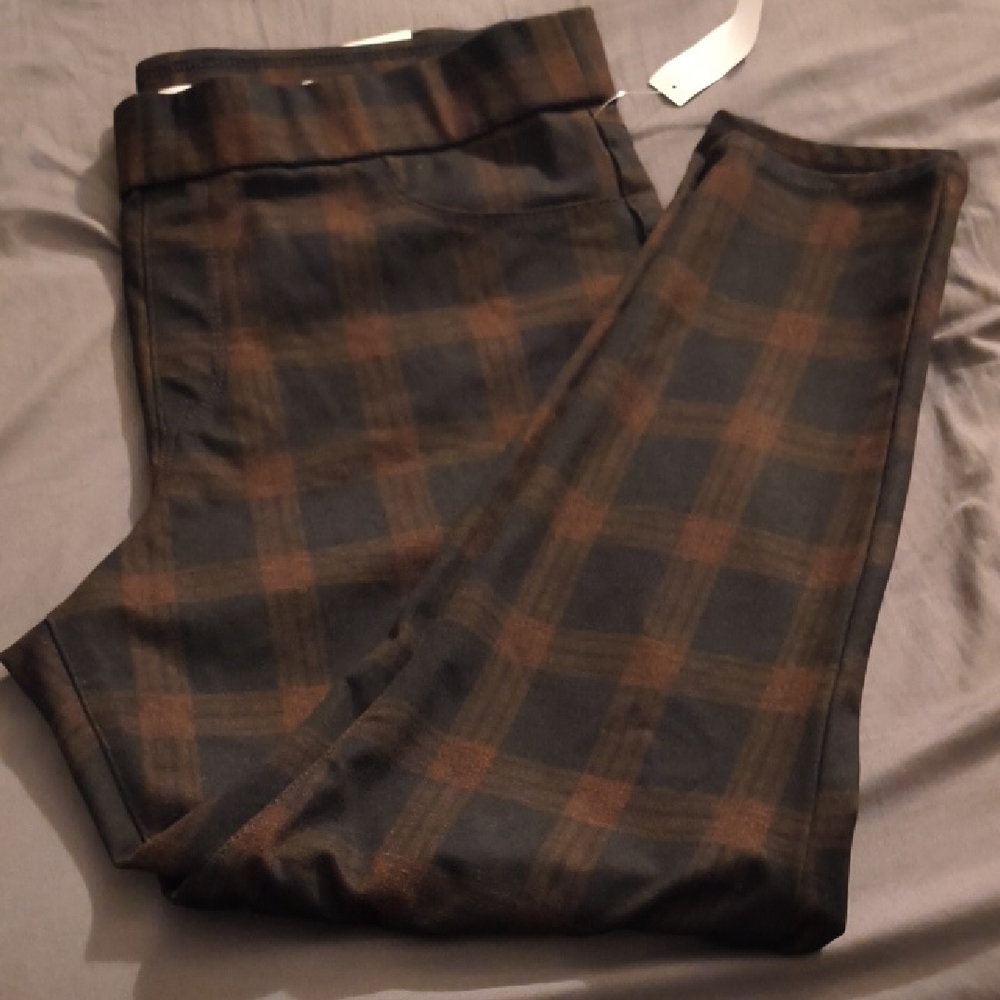 Nine West Black and Brown Plaid Pants